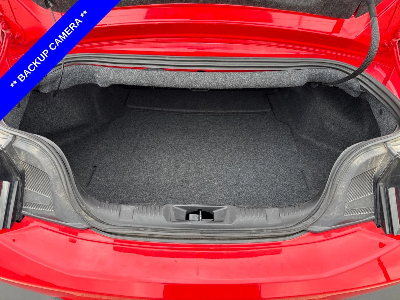 Used 2025 Ford Mustang Premium RWD image 9
