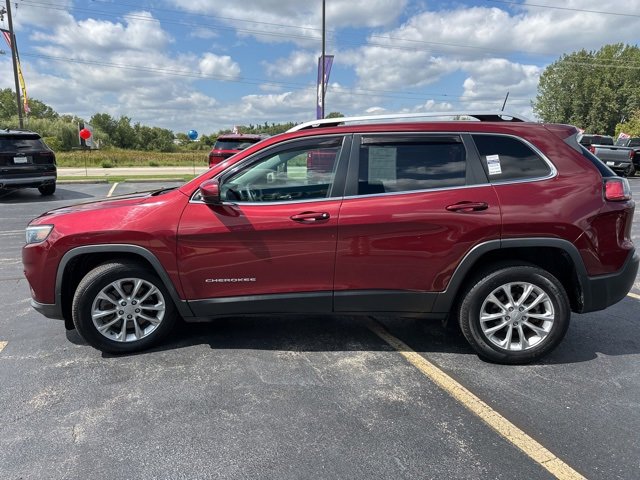 Used 2019 Jeep Cherokee Latitude w/ Popular Appearance Group image 6