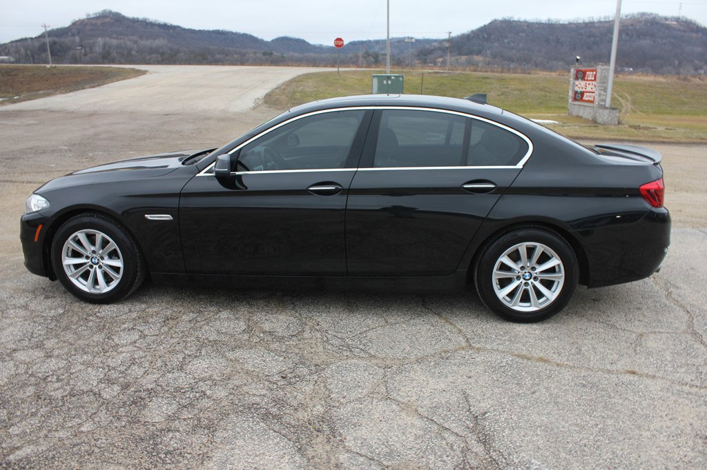 Used 2016 BMW 528i xDrive Sedan image 9