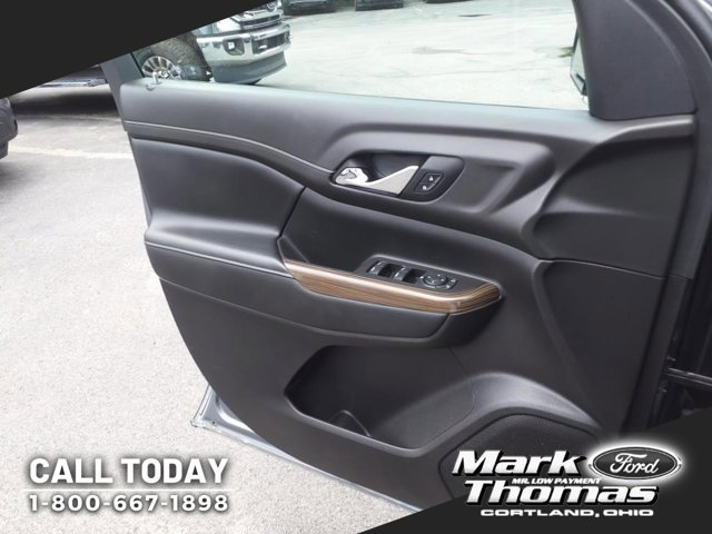 Used 2020 GMC Acadia SLE image 11