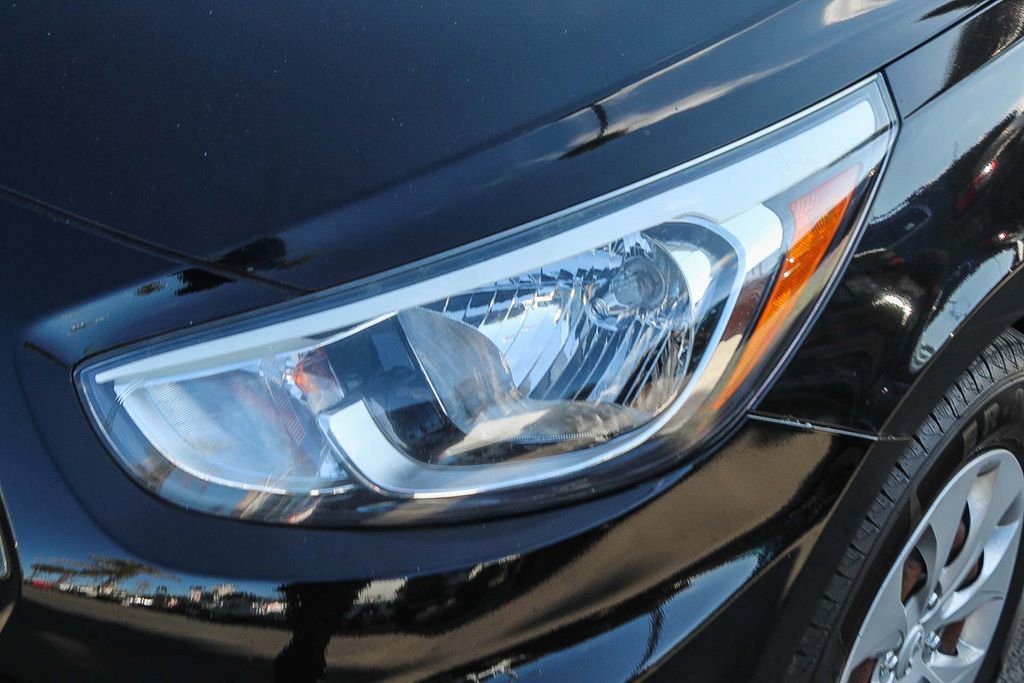 Used 2016 Hyundai Accent SE image 8