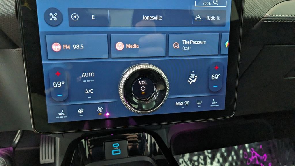 Certified 2023 Ford Mustang Mach-E Premium image 29