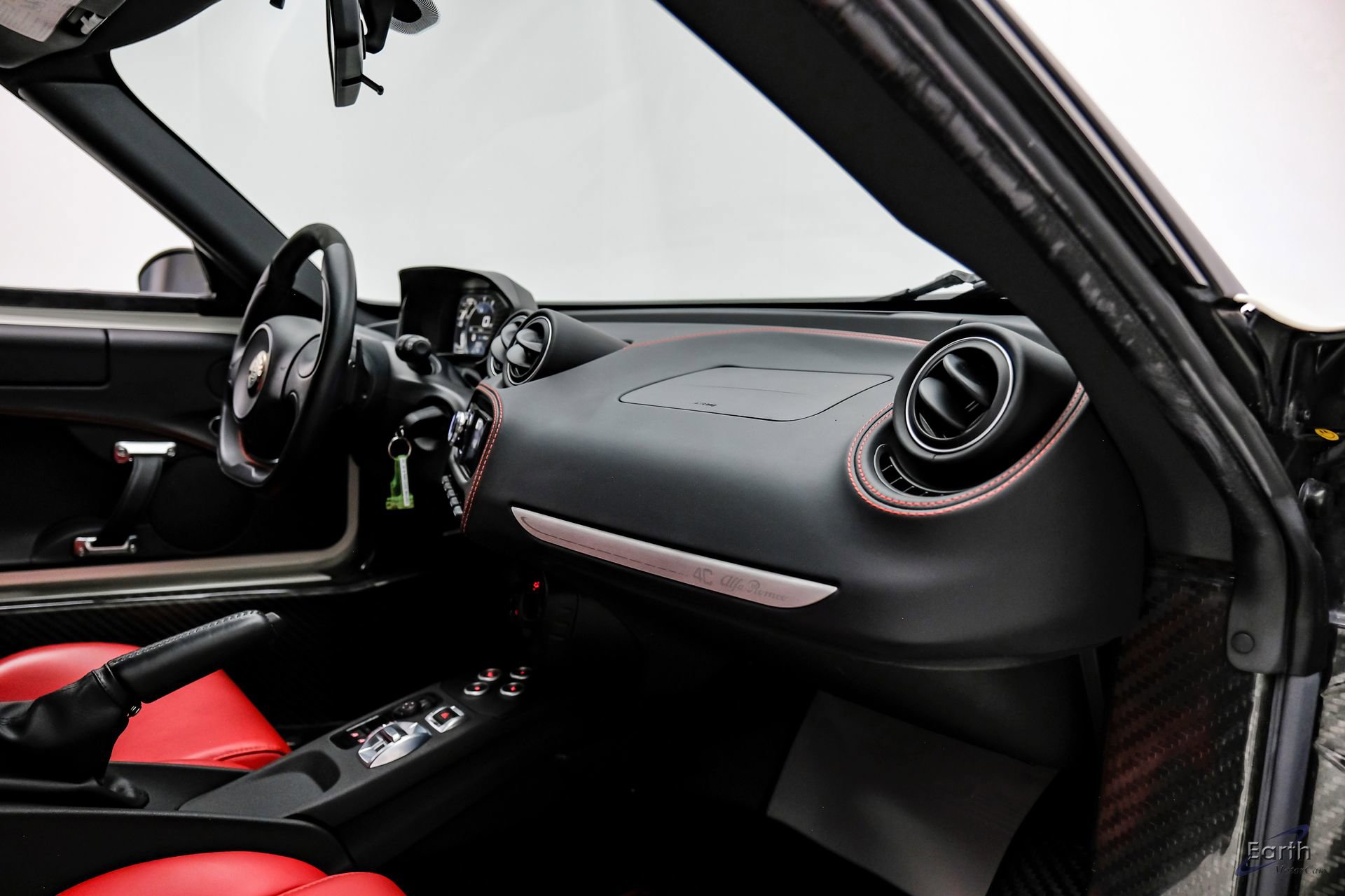 Used 2015 Alfa Romeo 4C Coupe w/ Leather Interior Group image 43