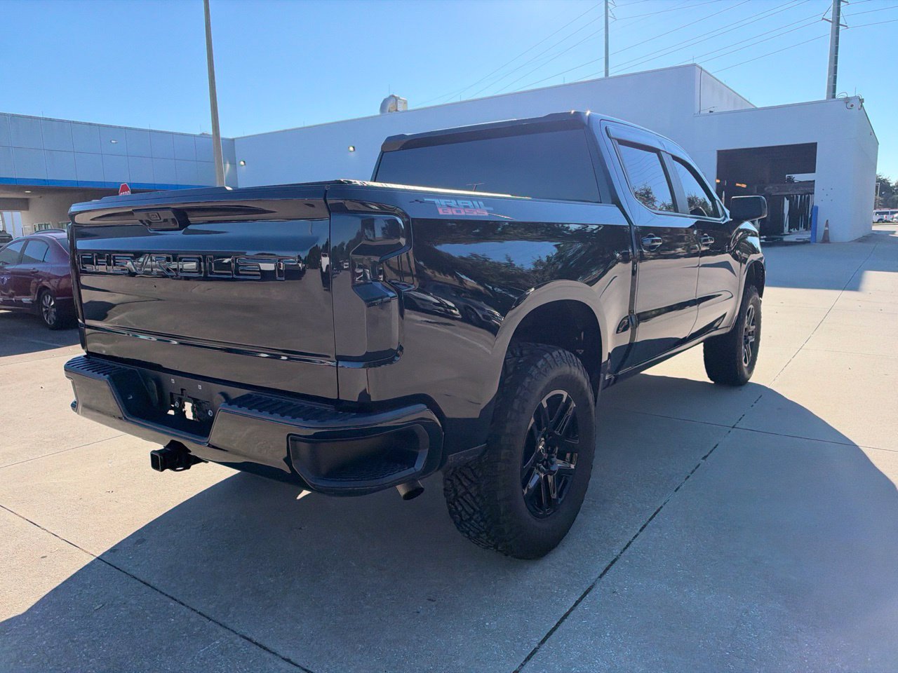 Used 2023 Chevrolet Silverado 1500 LT Trail Boss AWD/4WD image 5