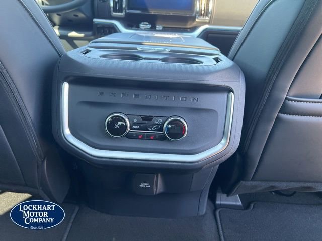 New 2026 Ford Expedition Platinum w/ Stealth Appearance Package image 28
