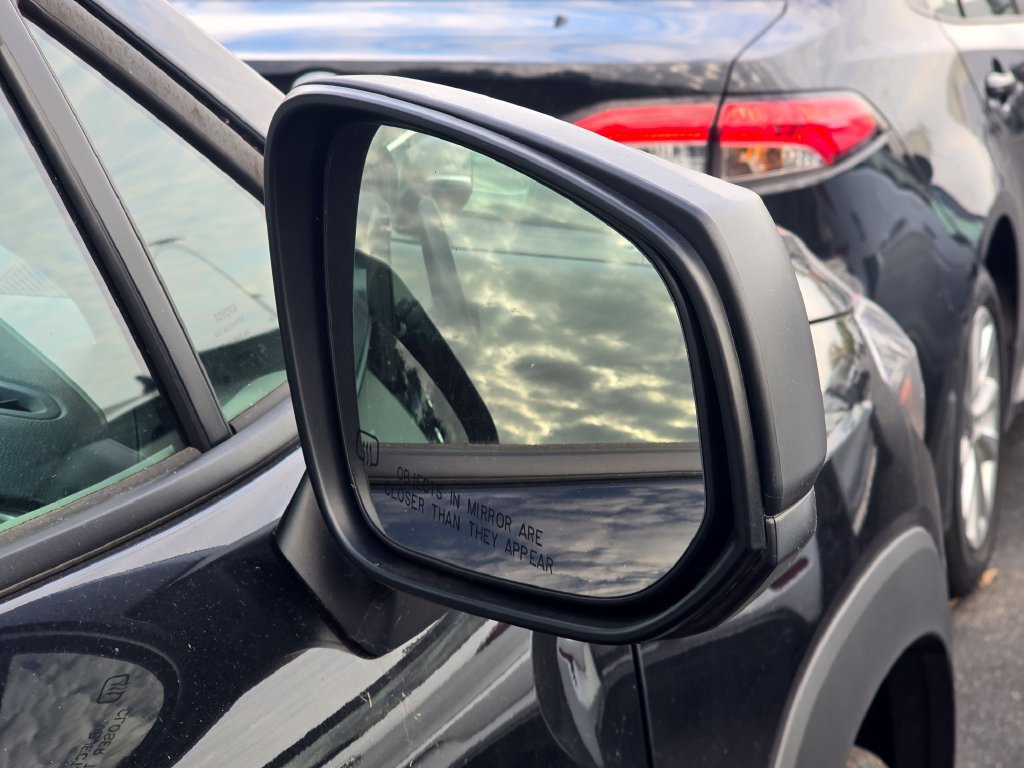 Certified 2023 Toyota Corolla Cross L FWD image 19