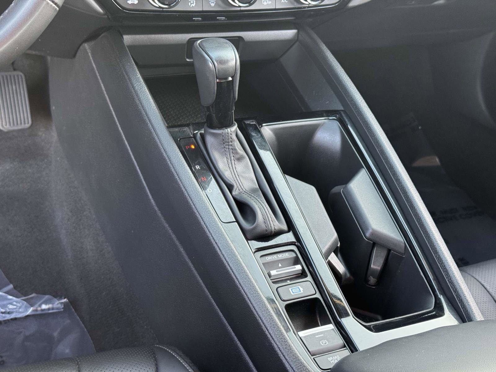 Used 2024 Honda Accord EX-L image 6