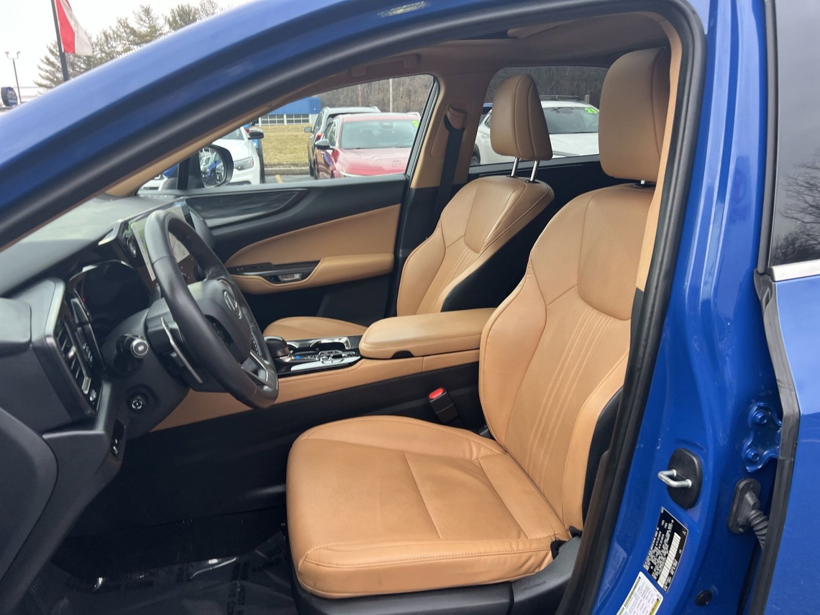 Used 2024 Lexus NX 350 AWD w/ Vision Package image 13