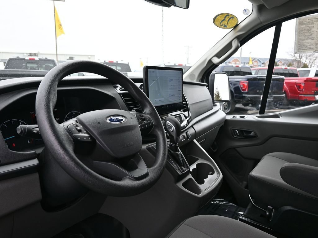 Used 2023 Ford Transit 350 XLT RWD image 21