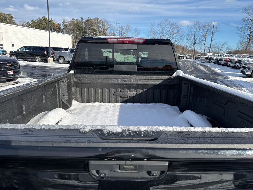 Used 2024 Chevrolet Silverado 2500 LTZ w/ LTZ Convenience Package image 5