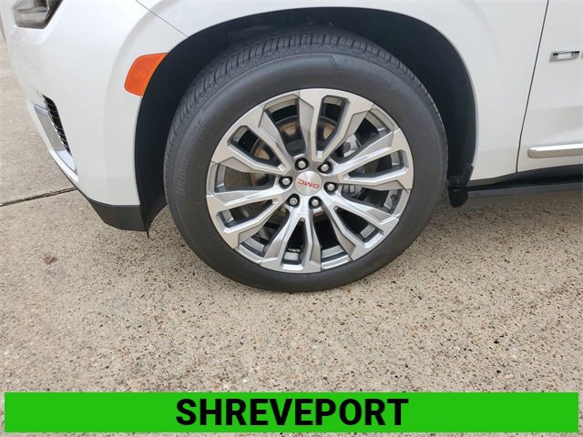 Used 2021 GMC Yukon Denali w/ Denali Ultimate Package image 34