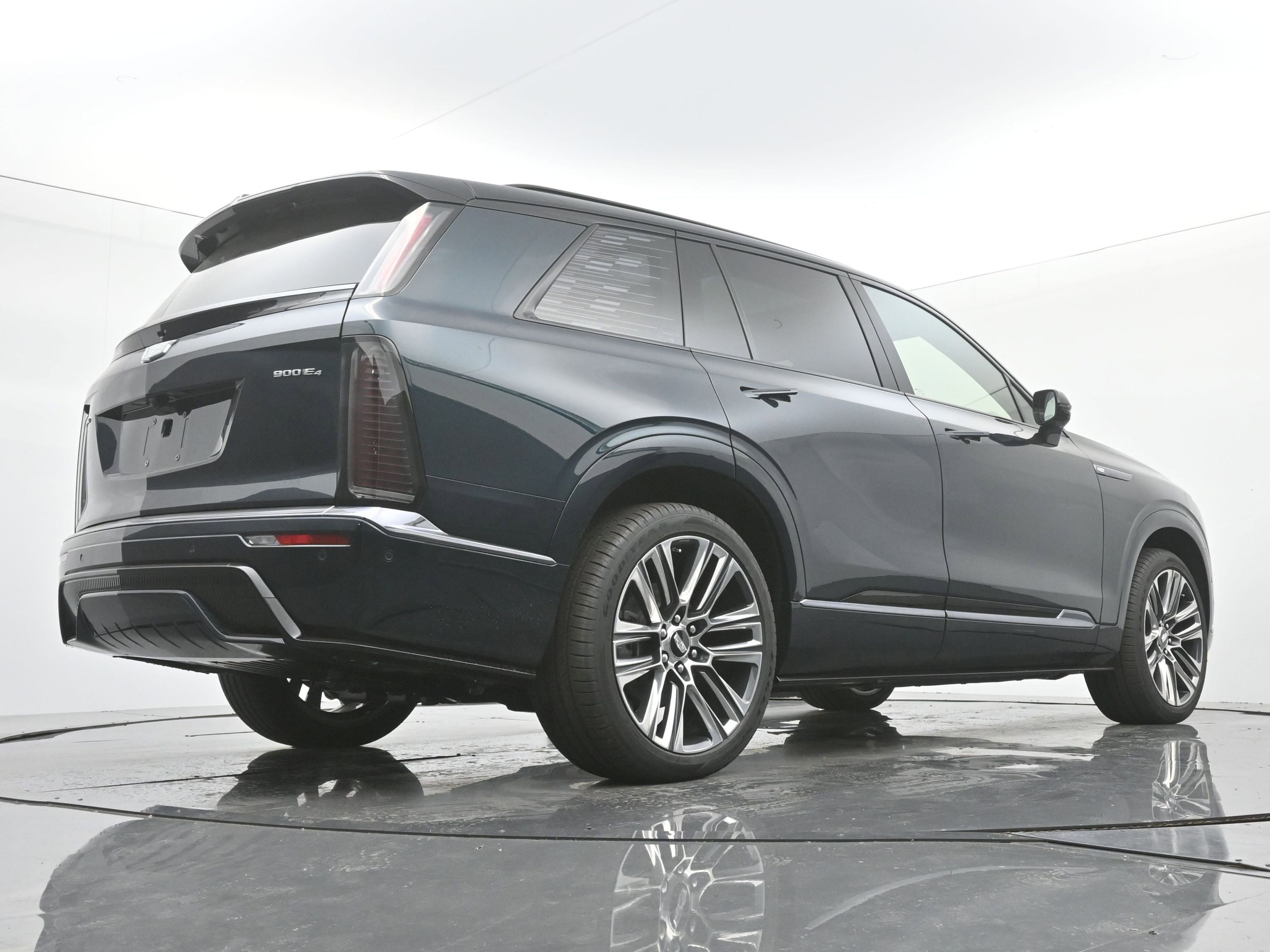 New 2026 Cadillac Vistiq Platinum image 19