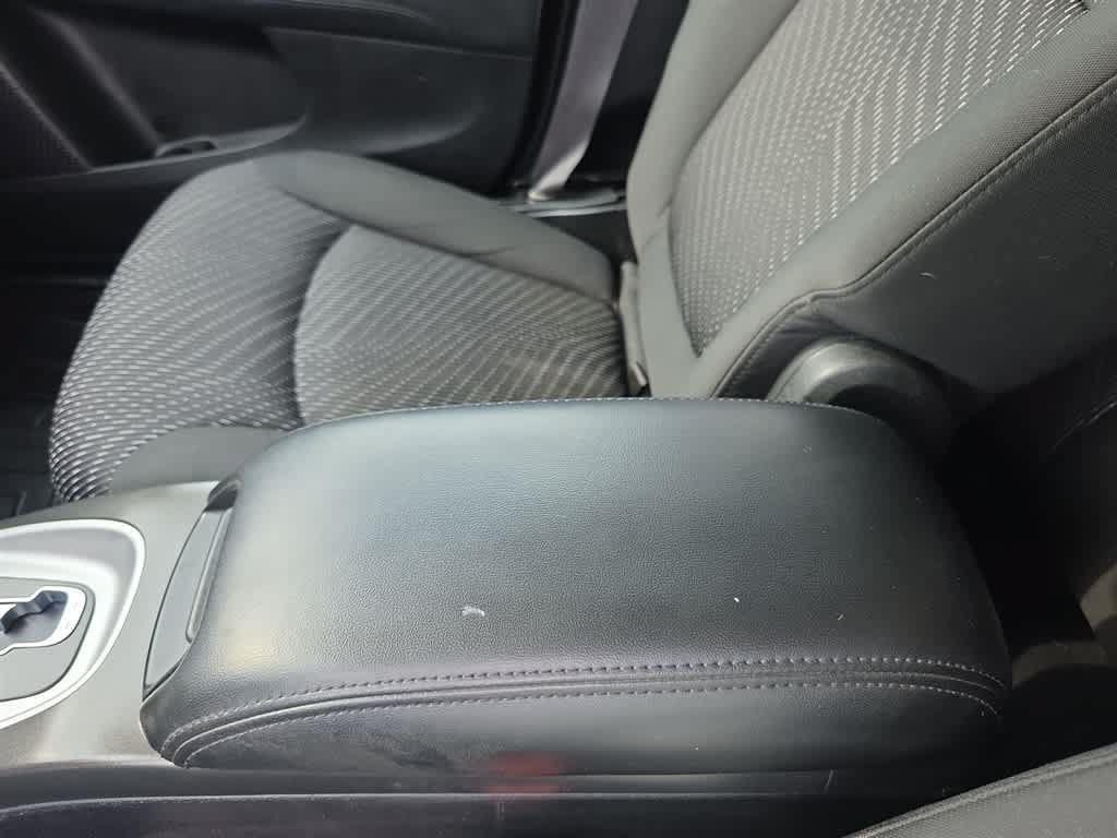 Used 2017 Dodge Journey SXT w/ Comfort/Convenience Group AWD/4WD image 23