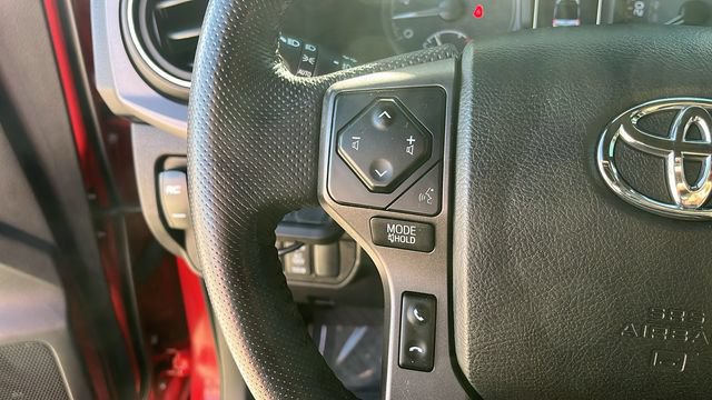 Used 2023 Toyota Tacoma TRD Sport AWD/4WD image 9