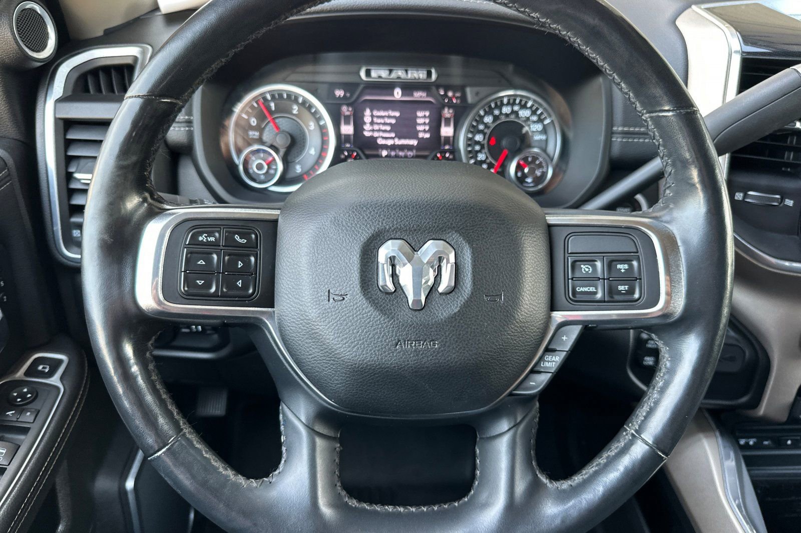 Used 2019 RAM 2500 Laramie AWD/4WD image 26