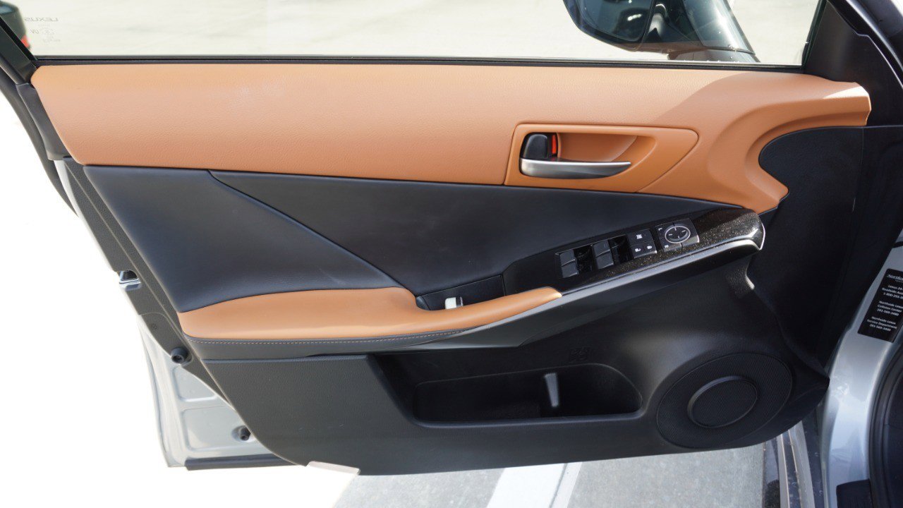 Used 2023 Lexus IS 350 F Sport image 12