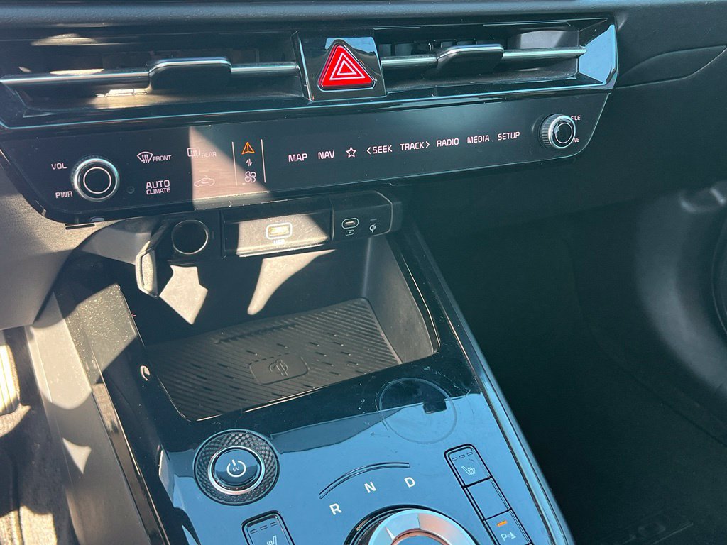 Certified 2023 Kia Niro Wind FWD image 21