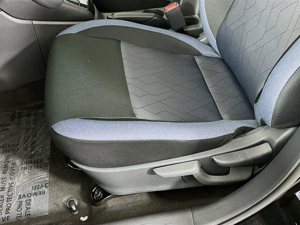 New 2025 Nissan Versa SV w/ Trunk Package image 25