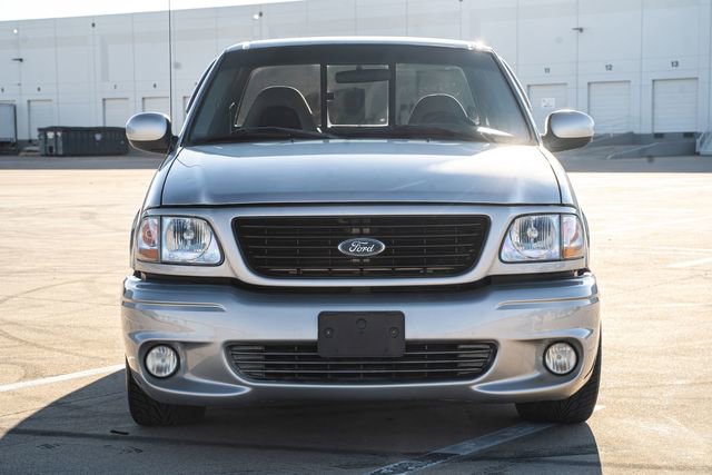 Used 2001 Ford F150 Lightning RWD image 7