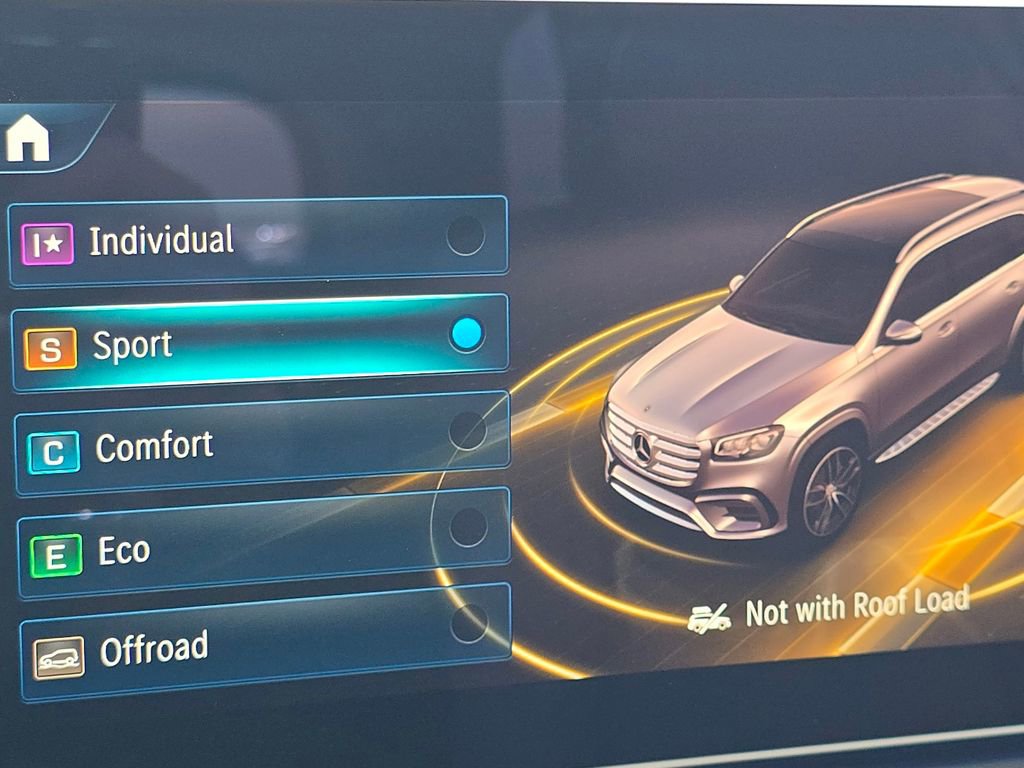 New 2026 Mercedes-Benz GLS 450 4MATIC image 35