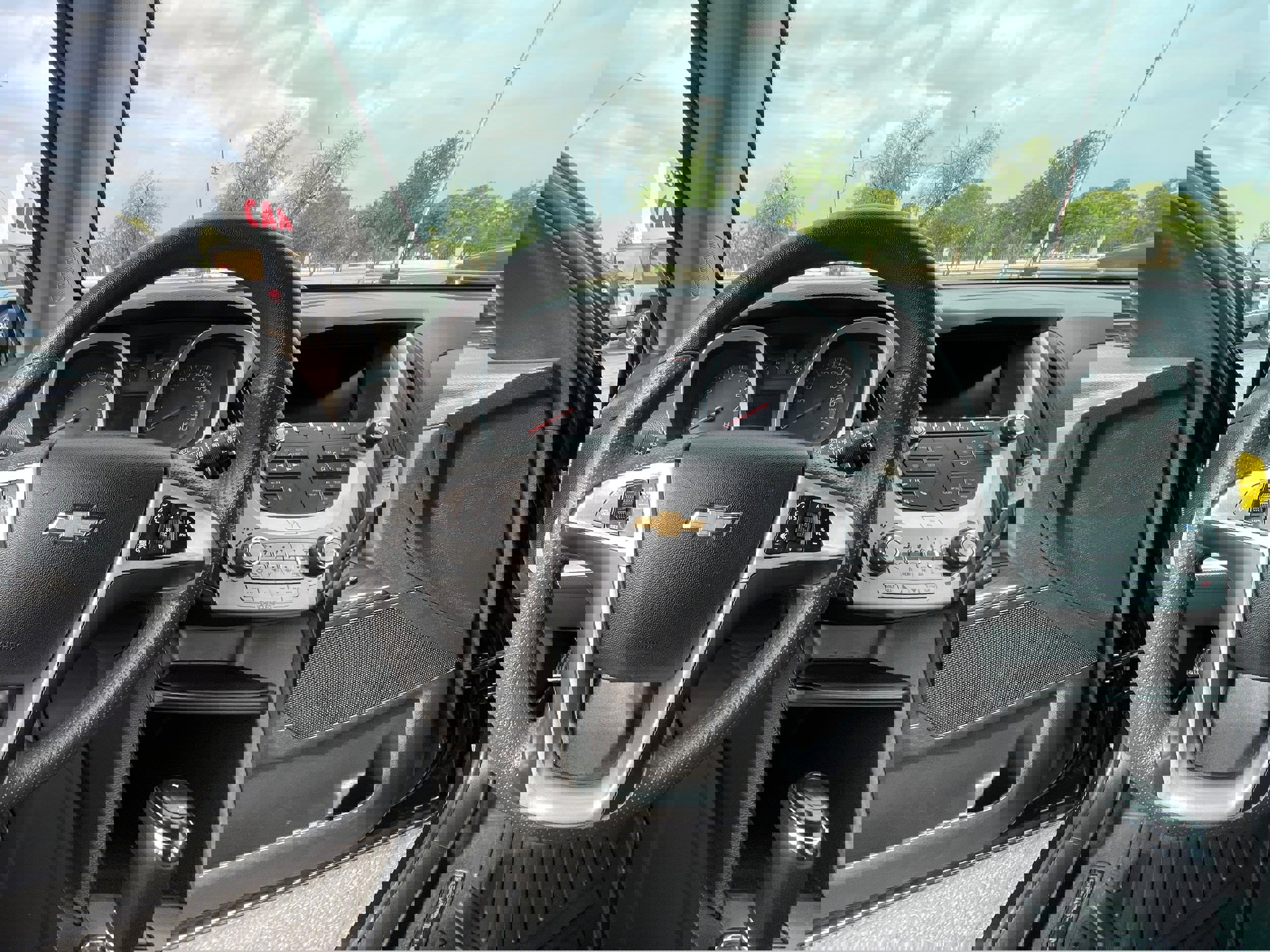 Used 2017 Chevrolet Equinox LT image 15