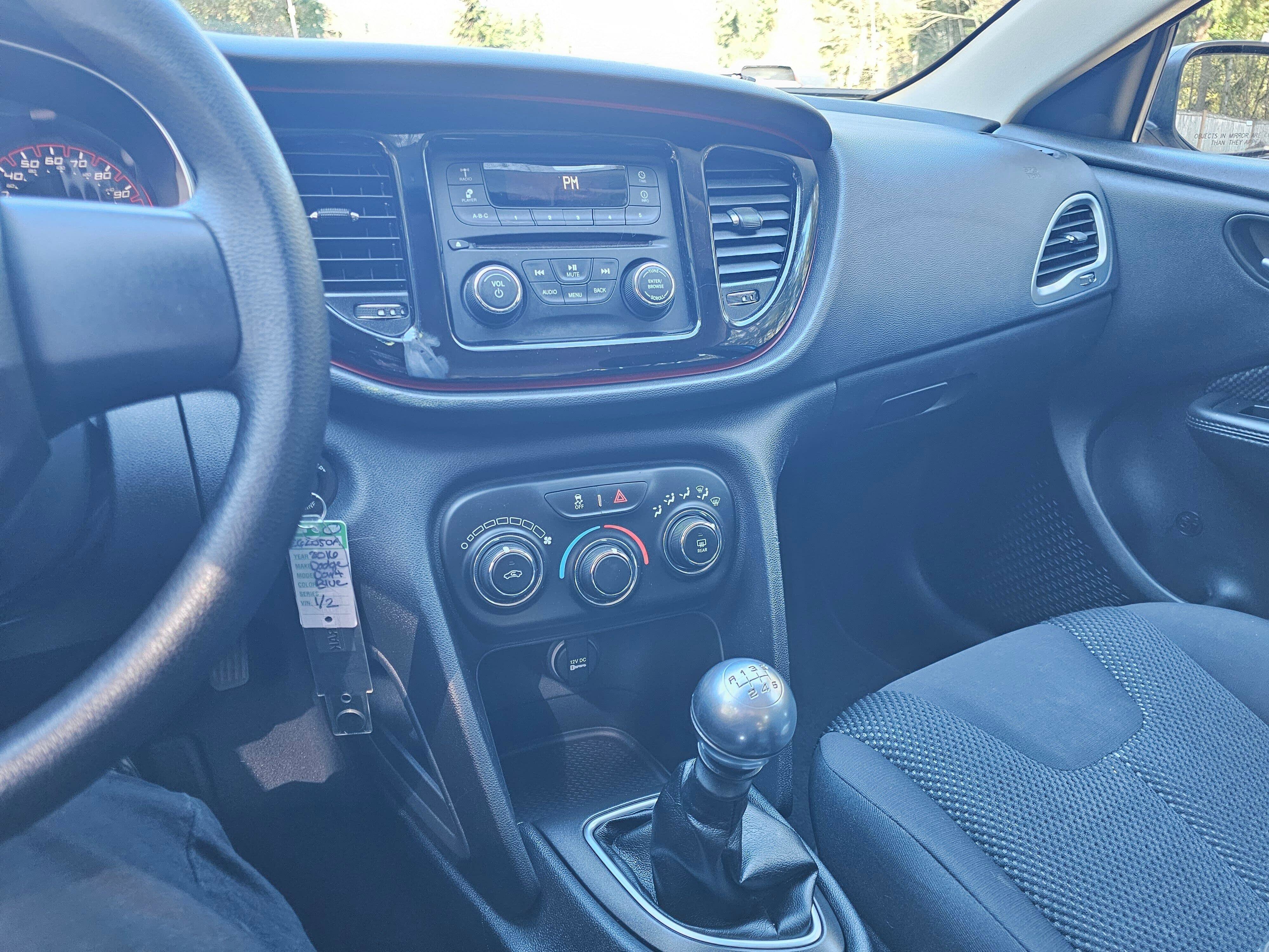 Used 2016 Dodge Dart SE image 26