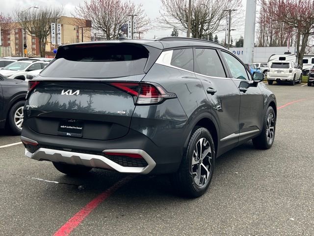 Certified 2025 Kia Sportage EX w/ EX Premium Package AWD/4WD image 5