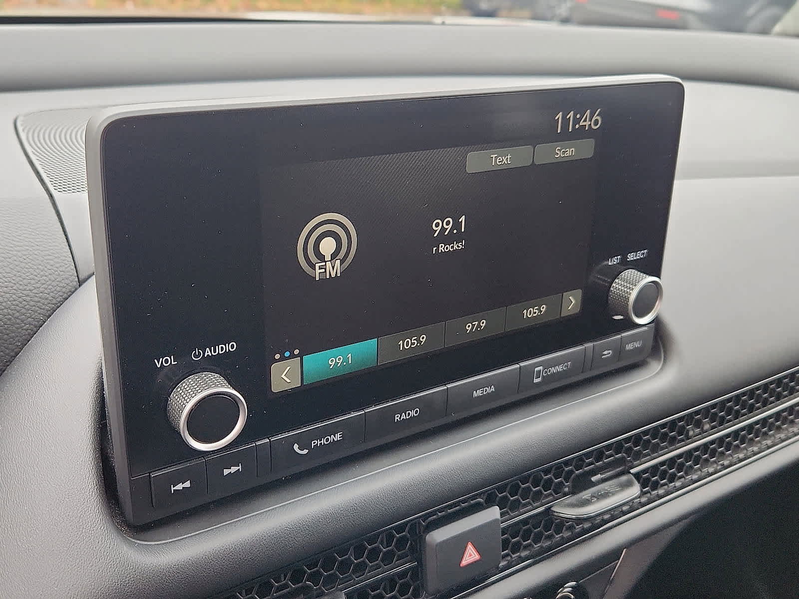 Certified 2023 Honda HR-V LX image 18