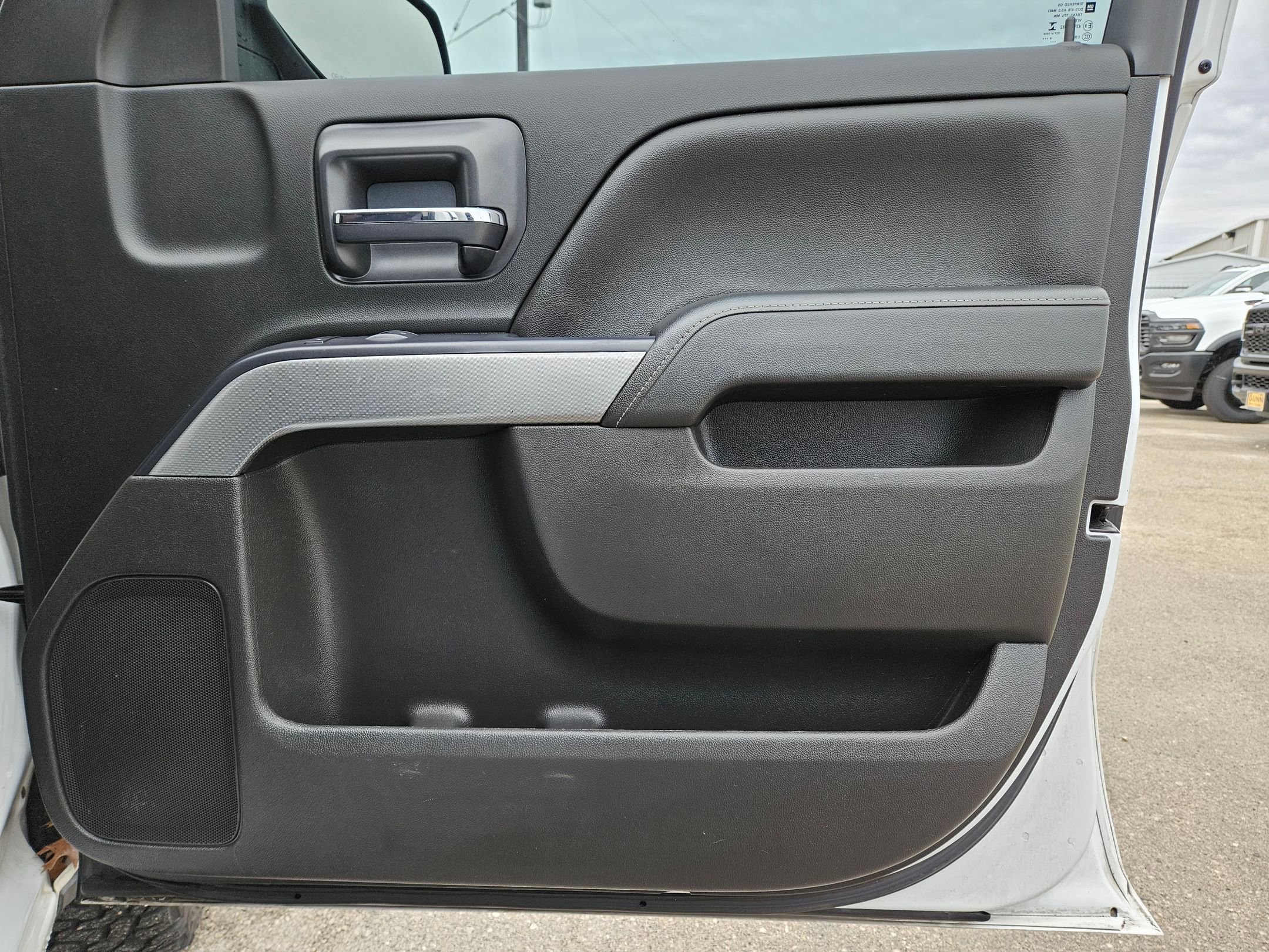 Used 2018 Chevrolet Silverado 1500 LT w/ Texas Edition image 29