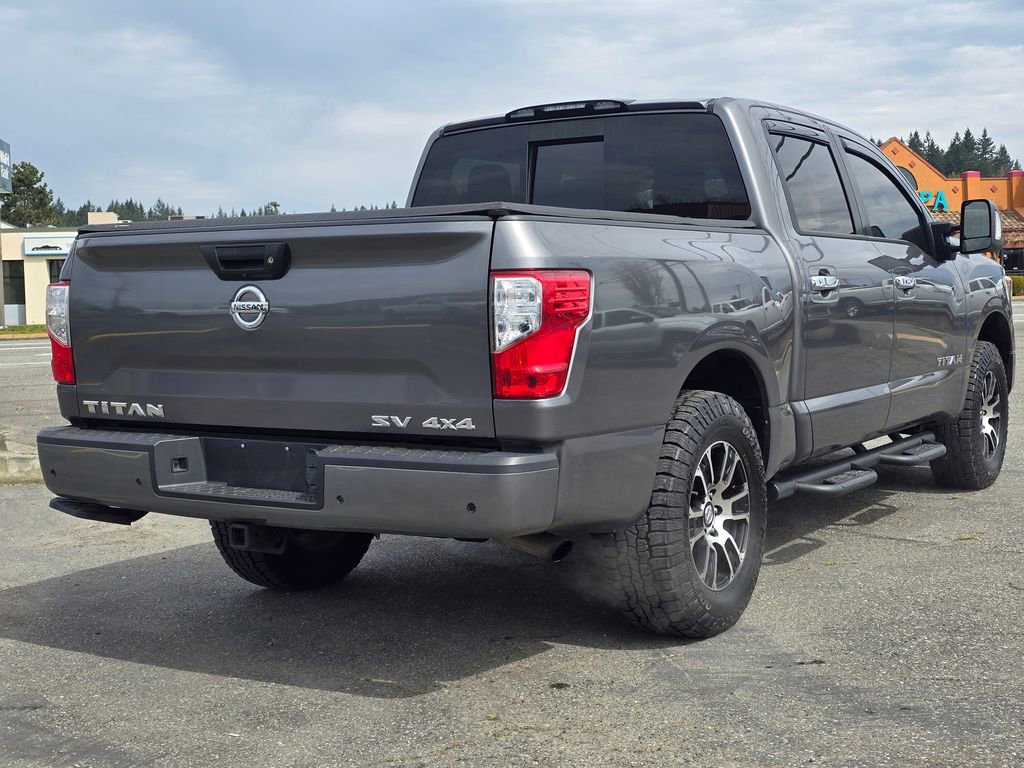 Used 2021 Nissan Titan SV w/ SV Convenience Package image 8