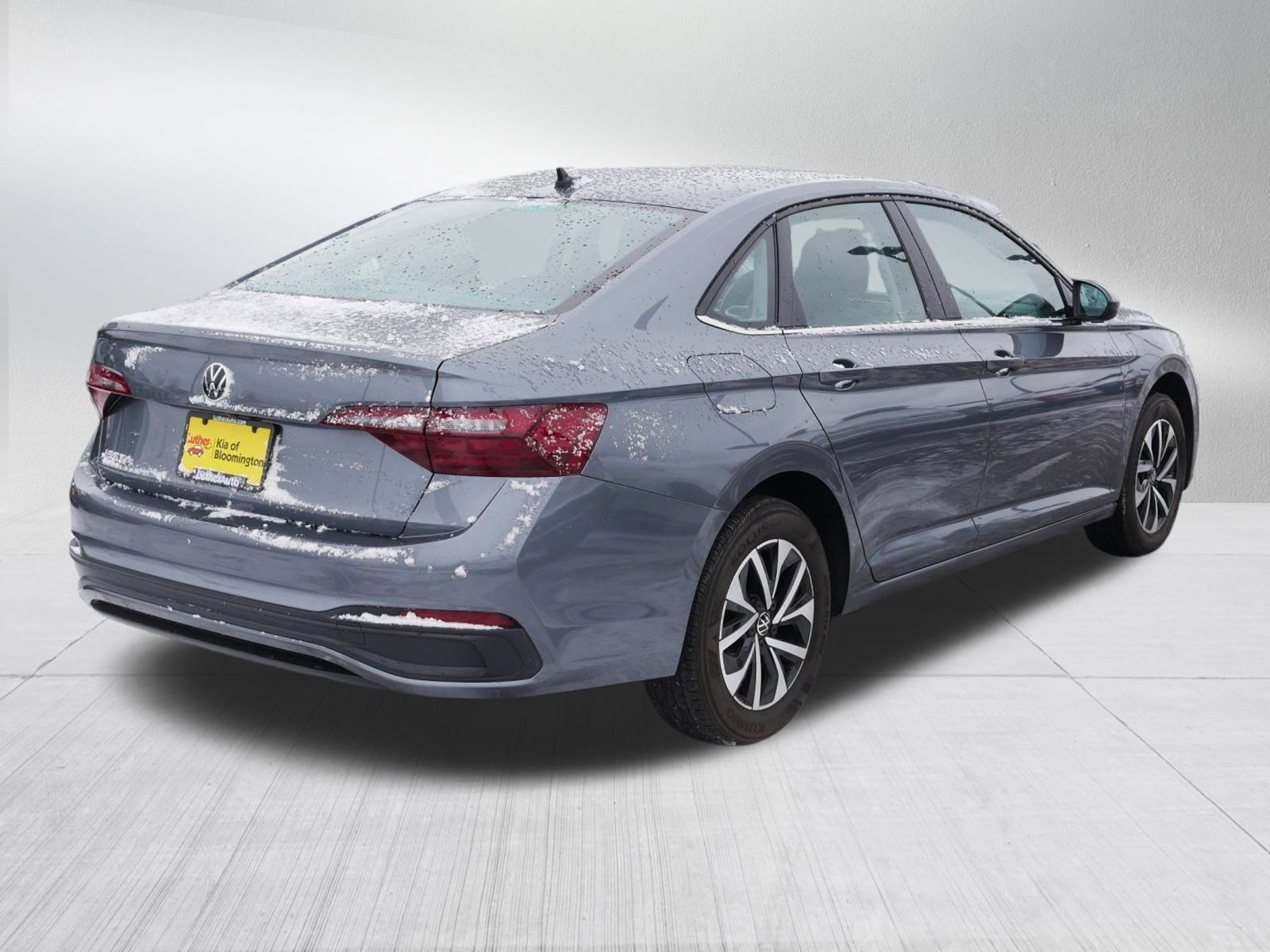 Used 2023 Volkswagen Jetta S w/ IQ.Drive Package image 7