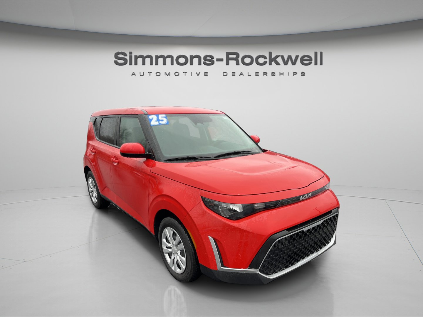 Used 2025 Kia Soul LX FWD image 3