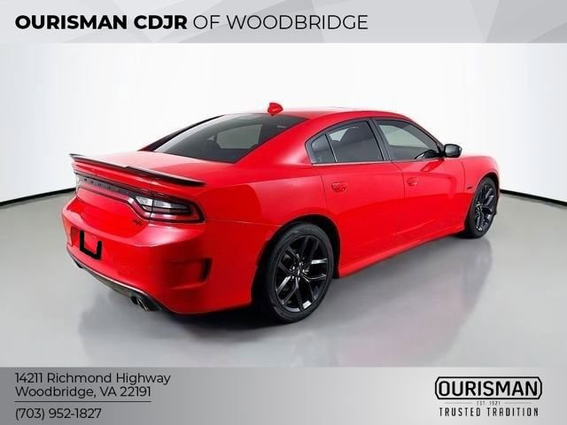 Used 2023 Dodge Charger R/T w/ Blacktop Package image 7