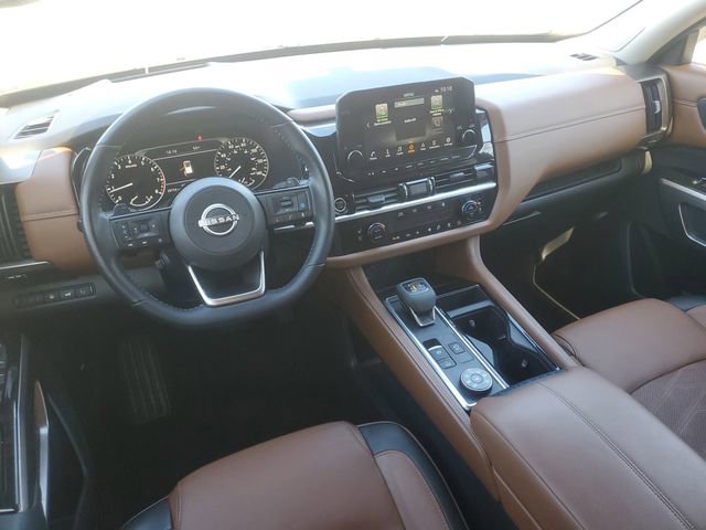 Certified 2023 Nissan Pathfinder Platinum image 10