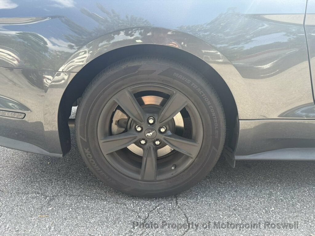 Used 2020 Ford Mustang Coupe RWD image 19