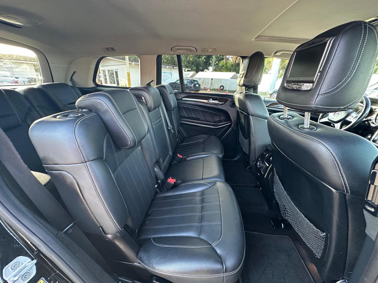 Used 2014 Mercedes-Benz GL 450 4MATIC w/ Appearance Package image 10