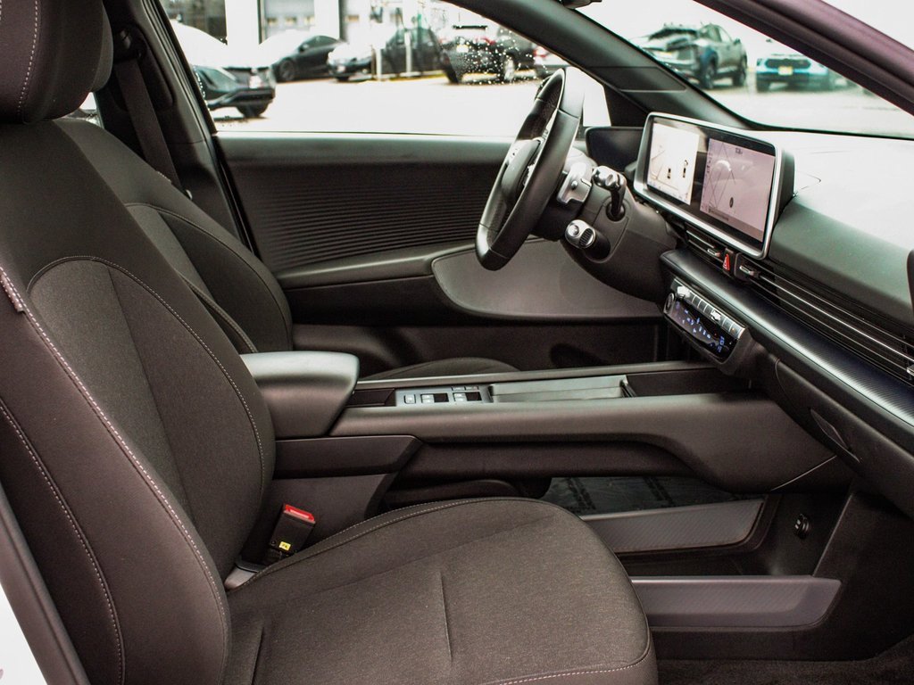 Used 2023 Hyundai Ioniq 6 SE image 40