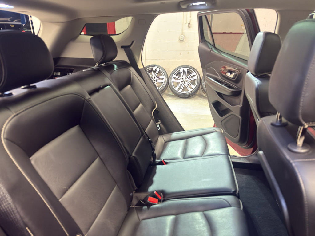 Used 2019 GMC Terrain Denali w/ Driver Alert Package II image 25