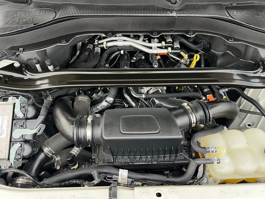 Used 2023 Ford Explorer King Ranch w/ Technology Package image 53