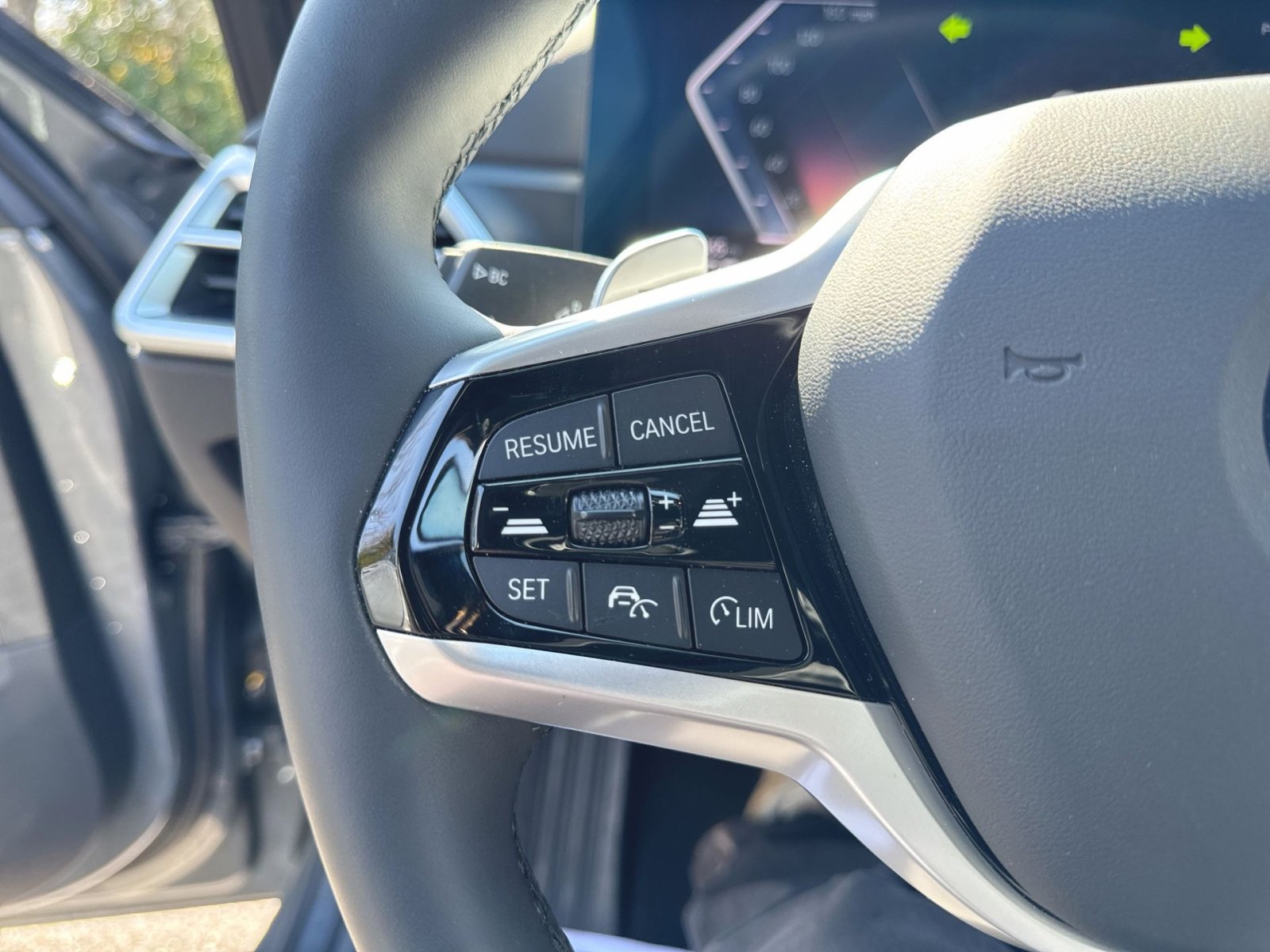 Used 2025 BMW 330i xDrive Sedan image 16