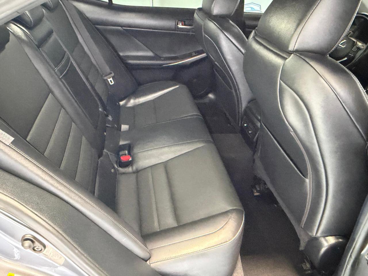 Used 2019 Lexus IS 300 F Sport w/ F Sport Package image 24