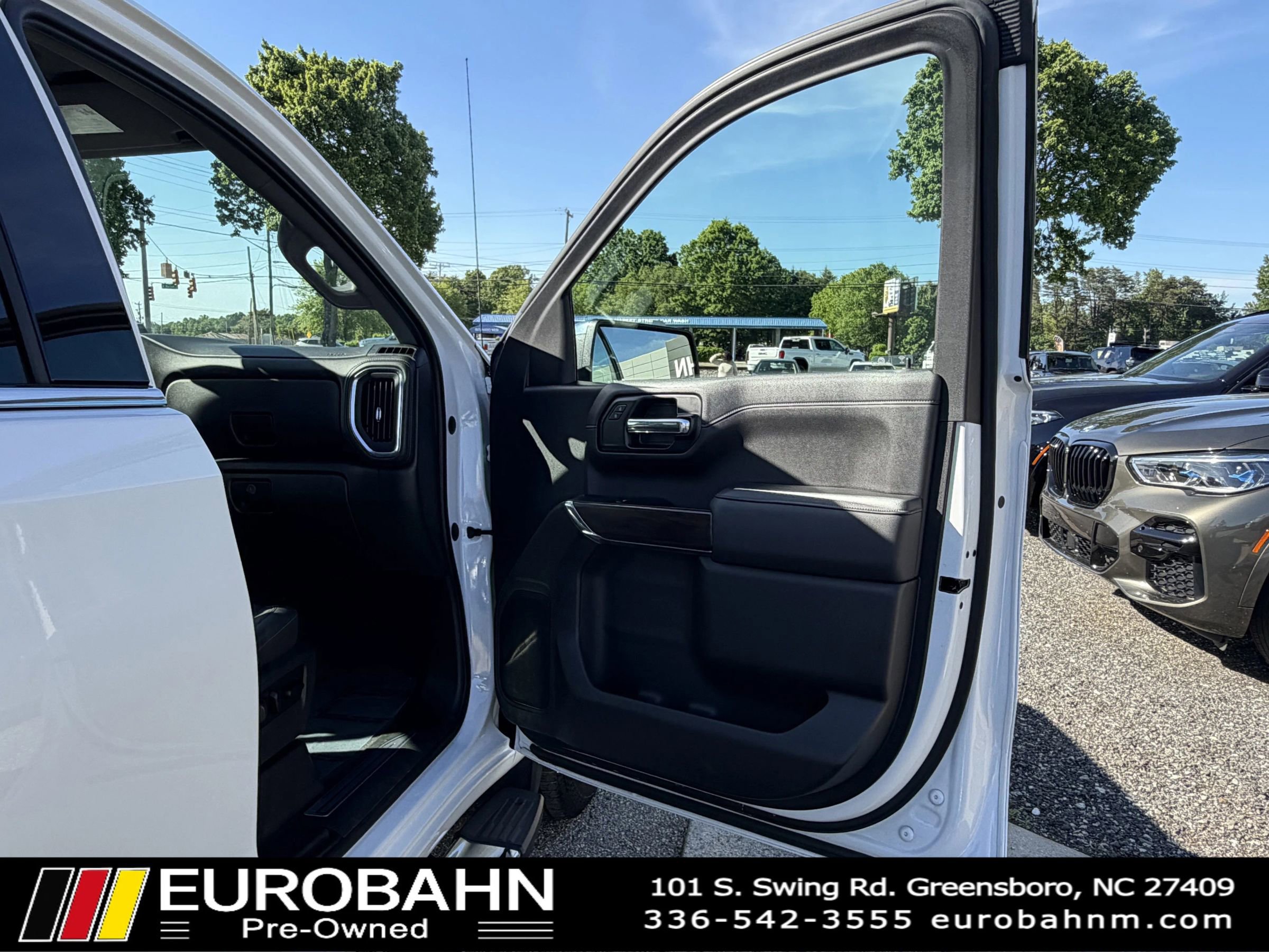 Used 2021 GMC Sierra 1500 SLT RWD image 21
