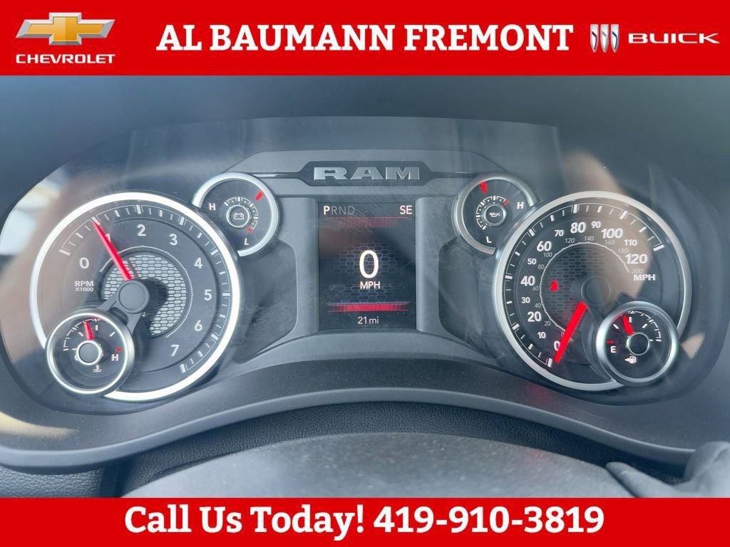 New 2026 RAM 2500 Big Horn AWD/4WD image 18