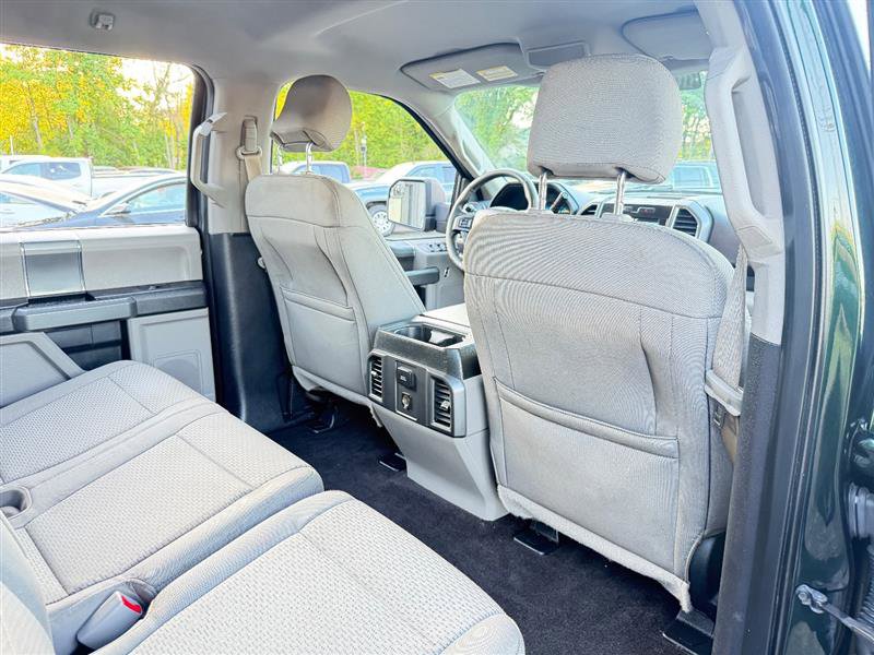 Used 2016 Ford F150 XLT w/ Equipment Group 302A Luxury AWD/4WD image 18