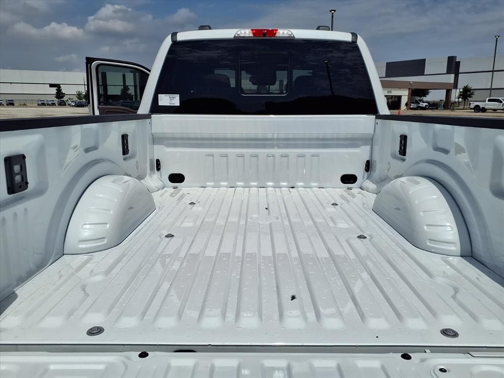 New 2026 Ford F350 King Ranch w/ FX4 Off-Road Package AWD/4WD image 23