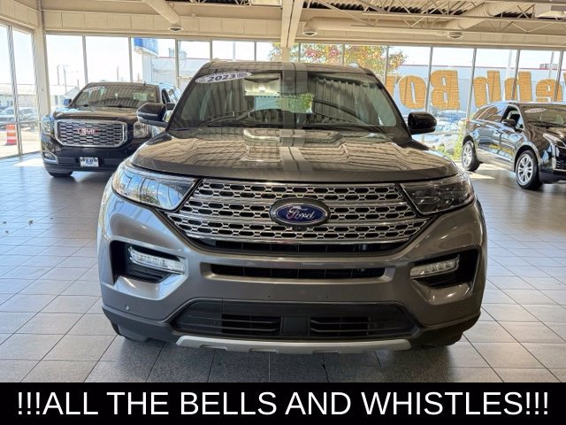 Used 2023 Ford Explorer Limited AWD/4WD image 3