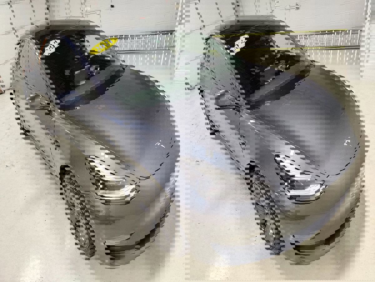 Used 2021 Tesla Model 3 Long Range AWD/4WD image 2