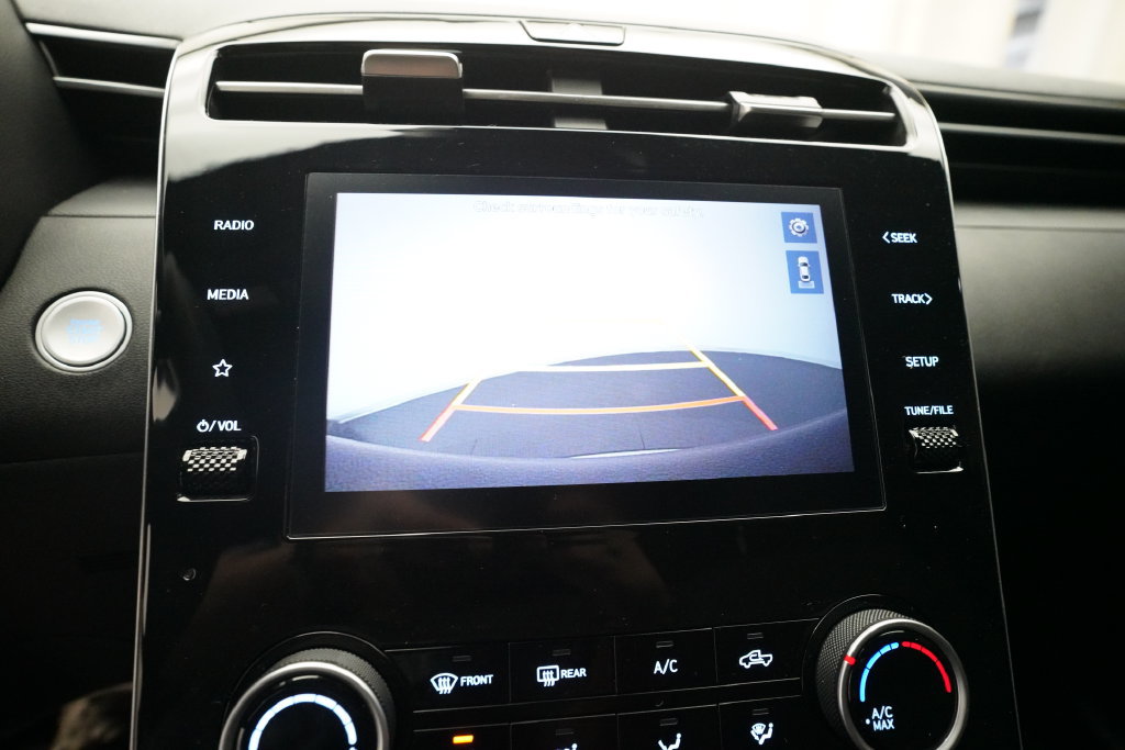 Used 2022 Hyundai Santa Cruz SEL AWD/4WD image 19