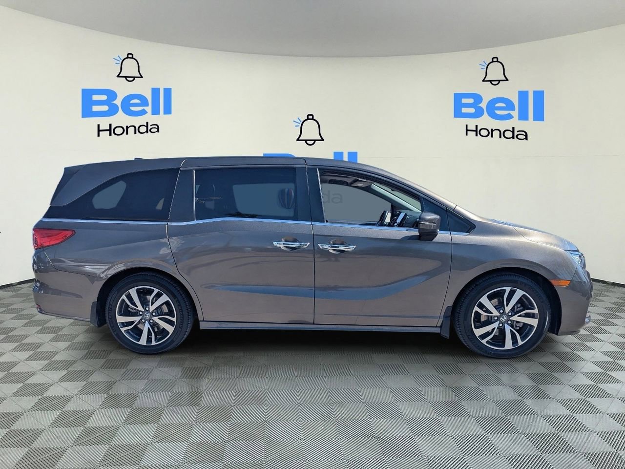 Used 2021 Honda Odyssey Touring image 5