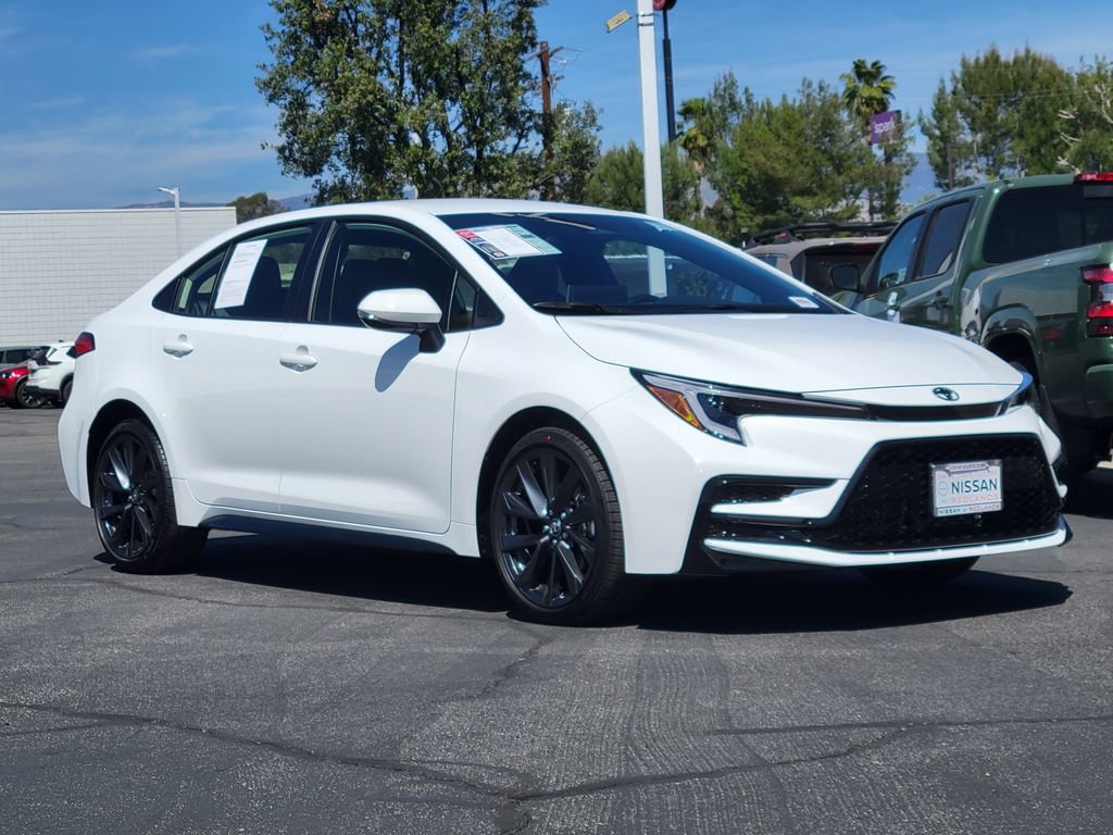 Used 2026 Toyota Corolla SE w/ SE Package image 37